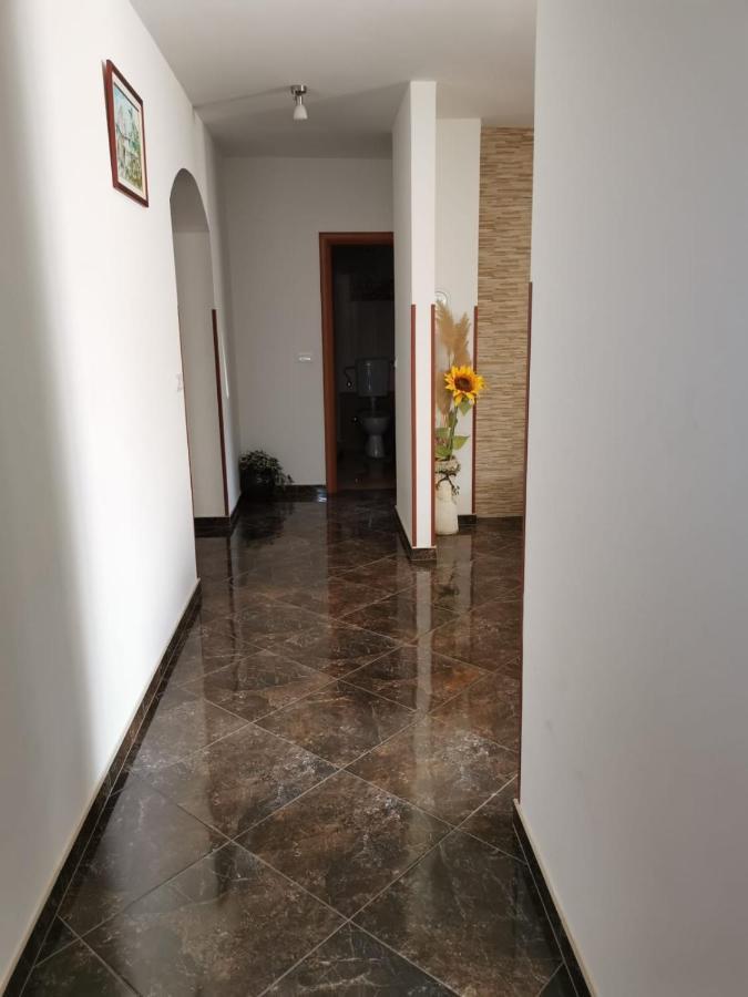 Apartment Dalmatini Тар Экстерьер фото